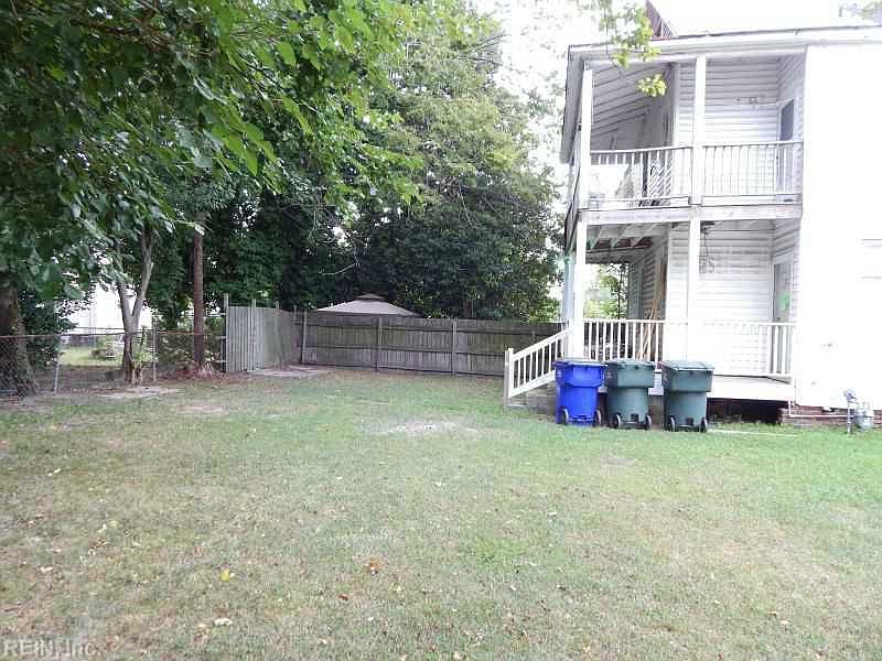 2nd image of 406 W 30th St