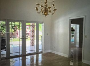 15030 SW 89th Ave, Palmetto Bay, FL 33176