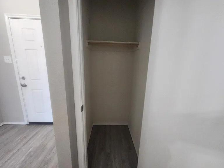 6429 Waterhill Ln — Photo 6