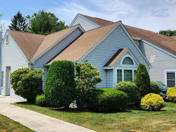 120 Wigton Cir, Perkasie, PA 18944