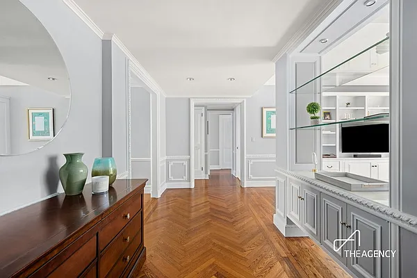 Sold by The Agency | media 3