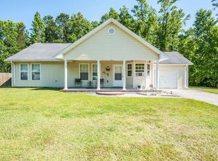 220 Genevia Rd, Goose Creek, SC 29445