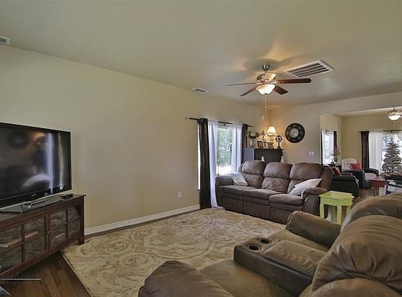 5th image of 1118 Highland Ave