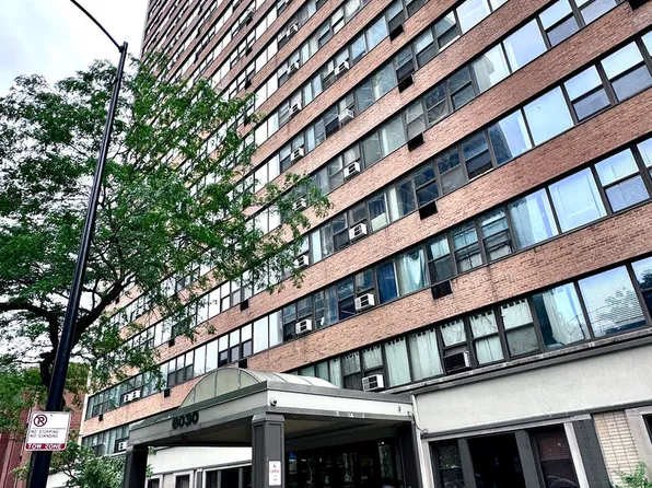 6030 N Sheridan Rd APT 1205, Chicago, IL 60660