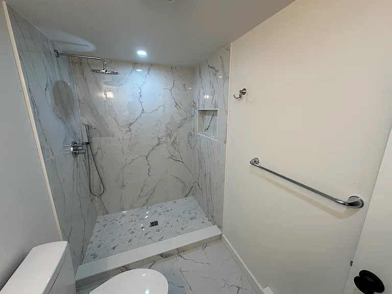 192 Boland Ave — Photo 14