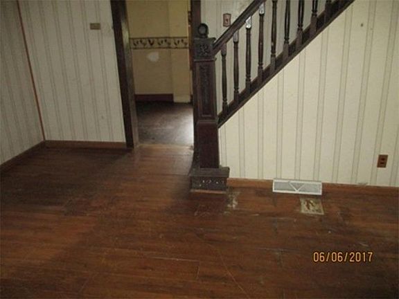 2nd image of 2565 E Finley Dr