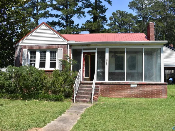 1024 Alcott Rd, Gadsden, AL 35901