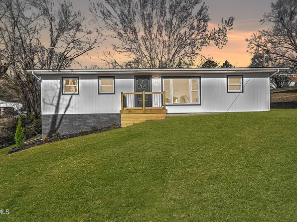 3408 Cardinal St, Kingsport, TN 37660