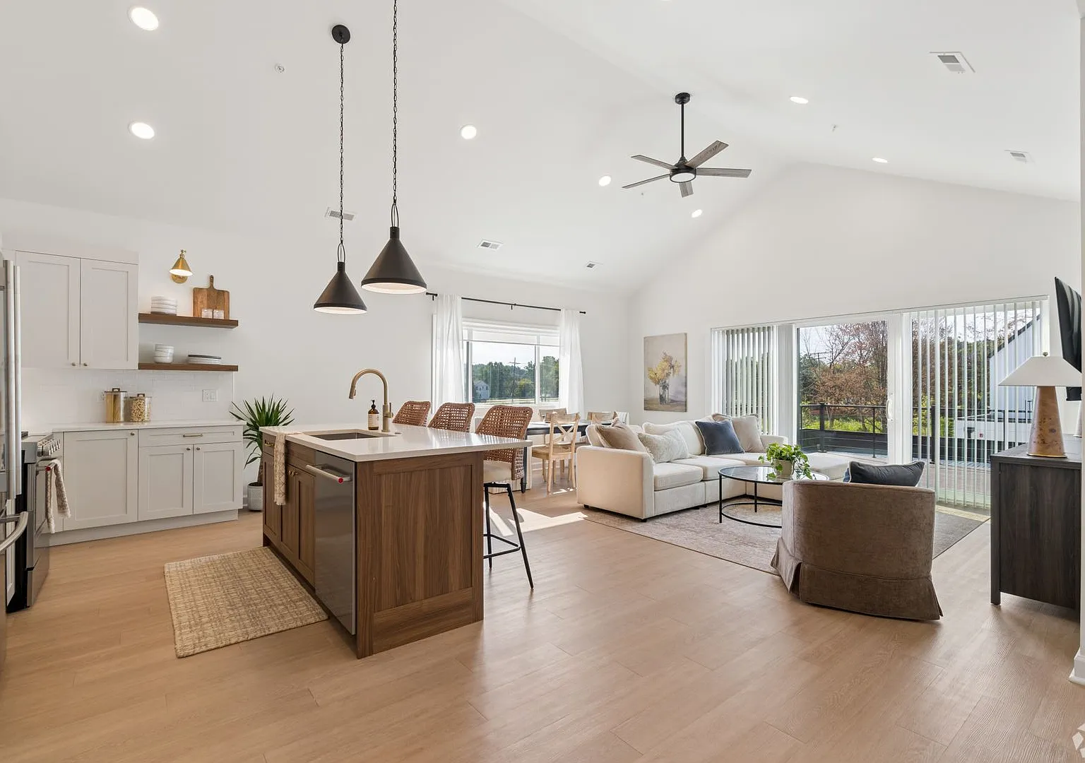 Hudson Valley Luxury Apartment Homes — Photo 2