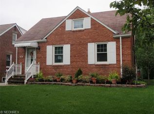14217 Highlandview Ave, Cleveland, OH 44135