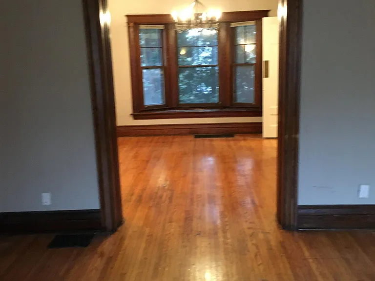 840 Harvard St — Photo 3