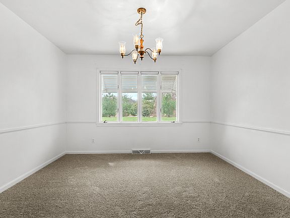 5th image of 6201 Westlins Ave