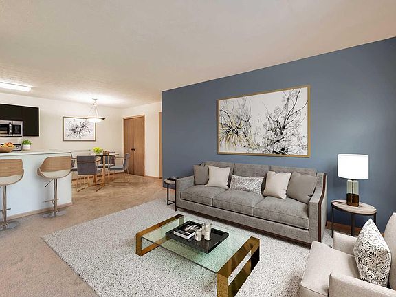3rd image of 5385 Whippoorwill Ct #26