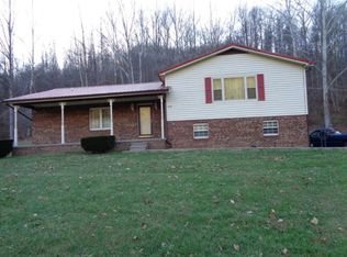 952 Birchwood Ln, Vanceburg, KY 41179
