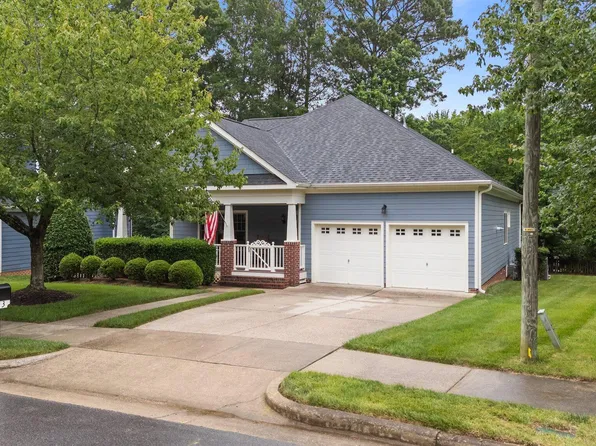 2313 Filigree Ct, Raleigh, NC 27614