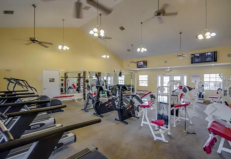 5132 Beach Dr SE #D — Photo 25