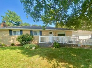 2904 Montreat Dr NE, Grand Rapids, MI 49525