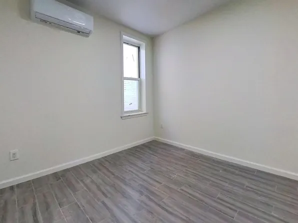 954 3rd Avenue image 9 of 13