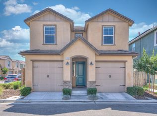 1582 Enlightened Way, Clovis, CA 93619