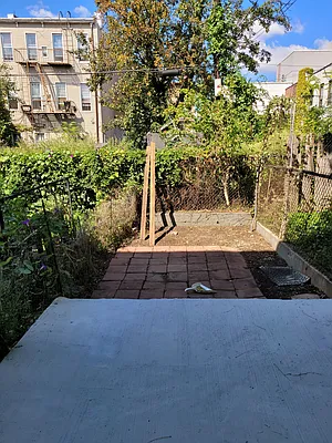 Rented by Elite Team Realty LLC | media 15