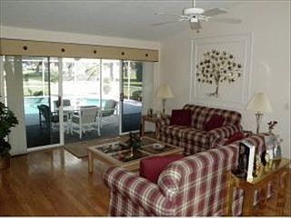 3rd image of 619 E Epsom Ct