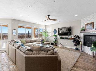 1010 N Mountainside Ave, Washington, UT 84780