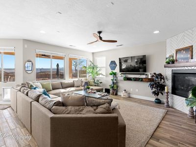 1010 N Mountainside Ave, Washington, UT, 84780