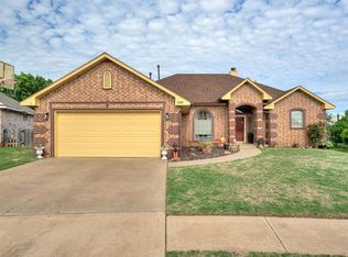 17729 Gold Dr, Edmond, OK 73003