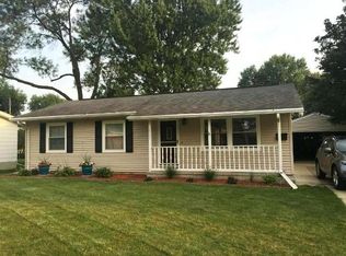 2725 2nd Ave, Marion, IA 52302