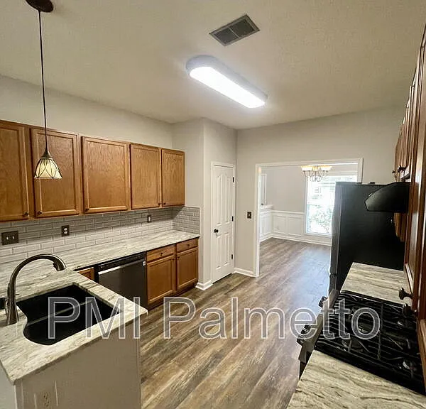 125 Wild Spring Rd — Photo 9