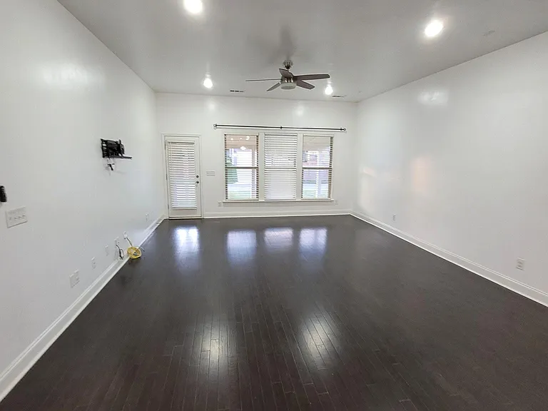 113 Wynfield Blvd — Photo 40