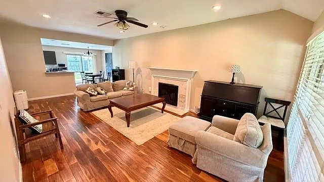 3214 Lakefield Way — Photo 6