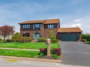 216 Greenwave Blvd, Larksville, PA 18704