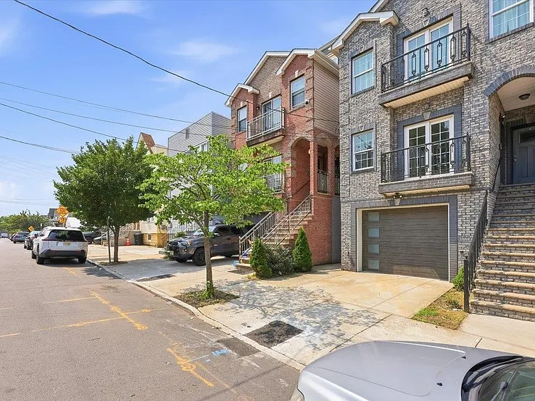 83 Pamrapo Ave — Photo 30