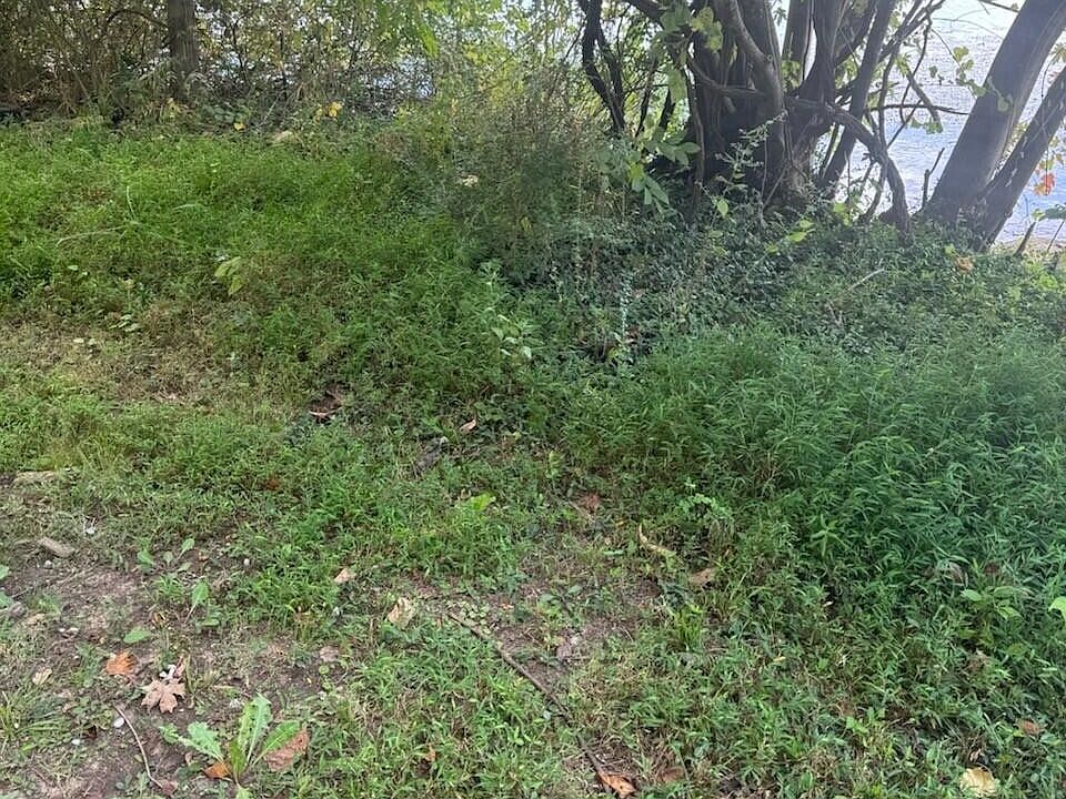1st image of 0 Circle Rd