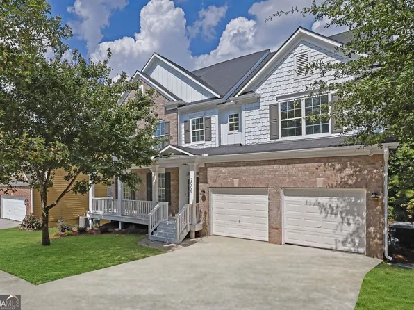 2006 Temple Park Dr, Loganville, GA 30052