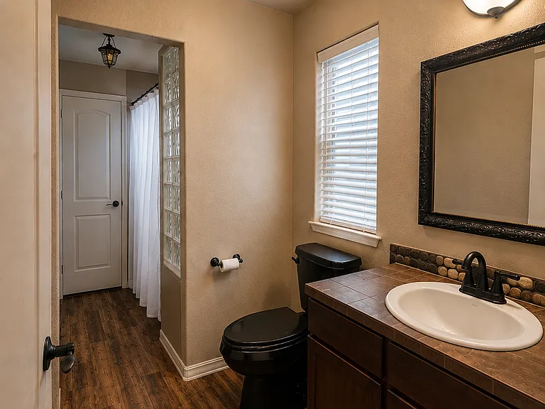 21206 Tallman Ct — Photo 19