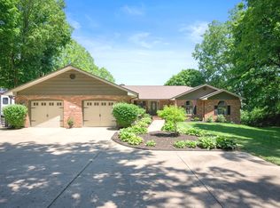 1080 Chipmunk Ln, Pendleton, IN 46064
