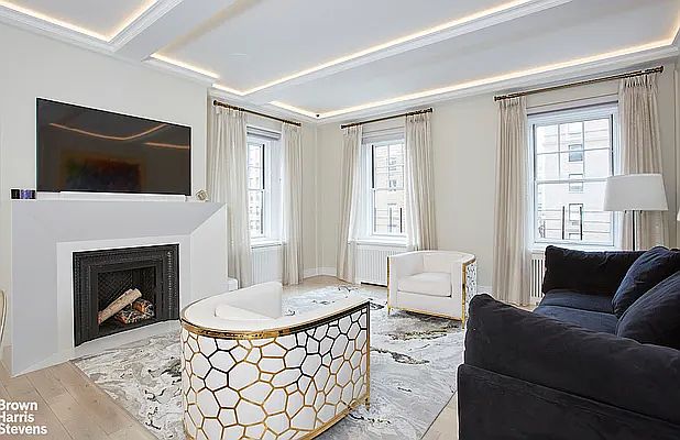 1st image of 969 Park Ave APT 9B