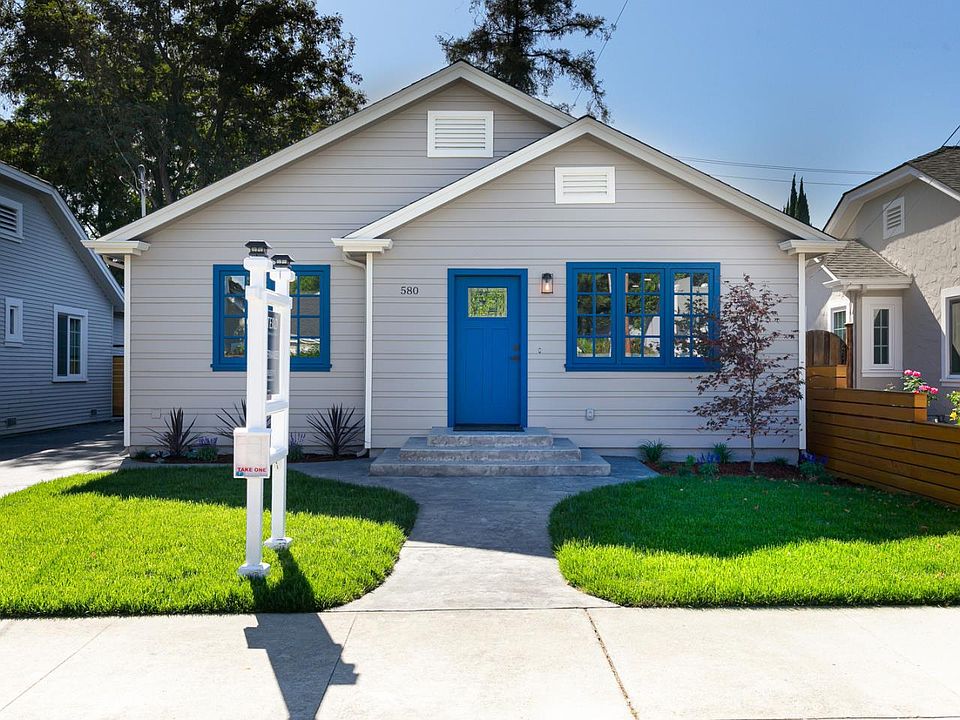 1st image of 580 Park Ct