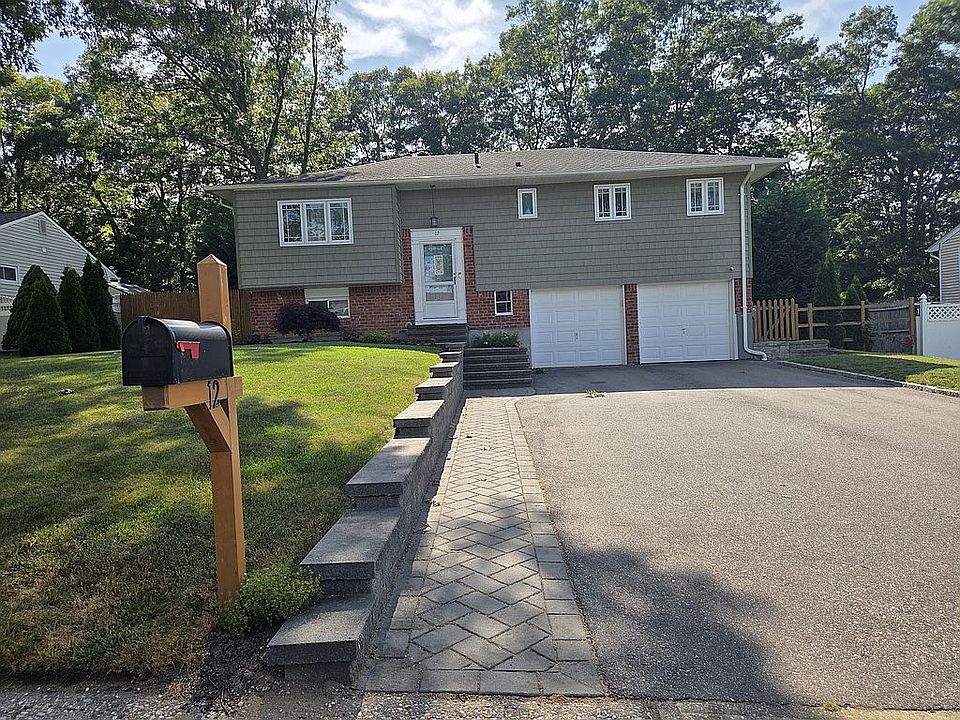 1st image of 12 Wayside Ln