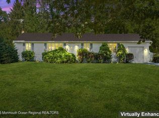 21 Highview Cir, Middletown, NJ 07748