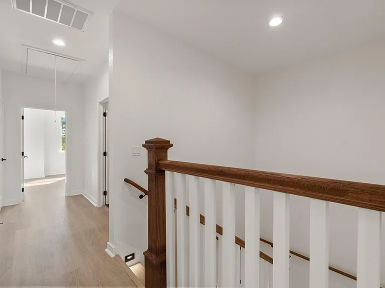 14822 Spica Ct — Photo 21