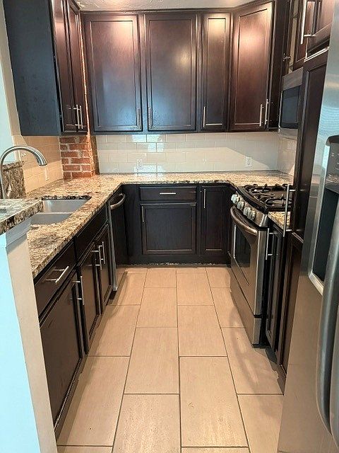 1st image of 307 NW 27th St