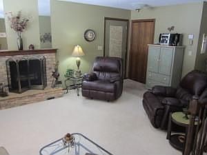 3rd image of 2410 Country Club Pkwy