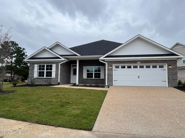 1196 Palatka Place SE, Bolivia, NC 28422