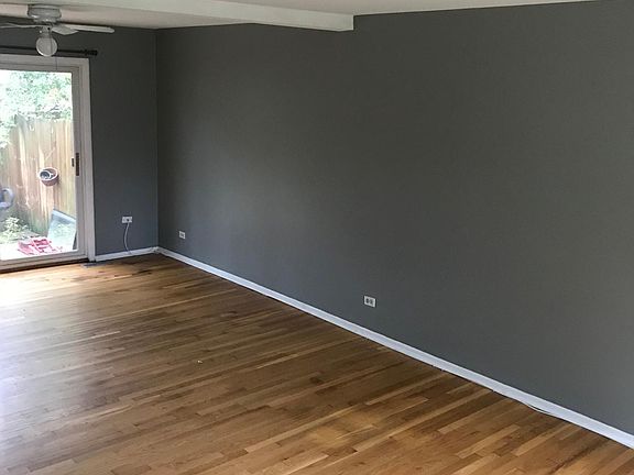 4th image of 2063 Essex Ct