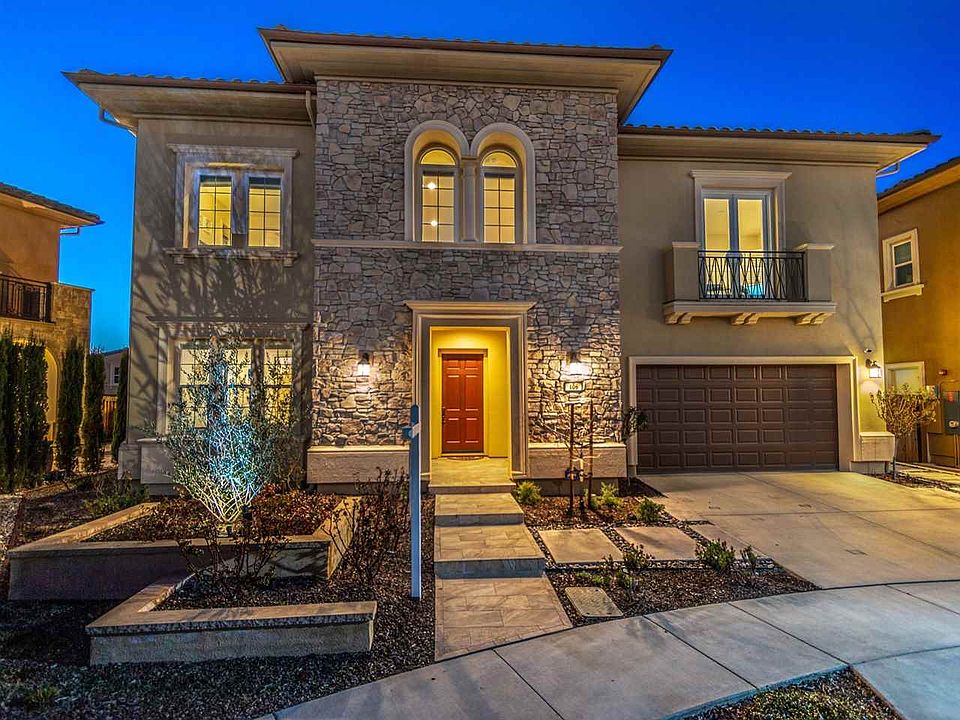 1st image of 106 Capari Ct