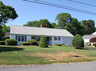 16 Brae Burn Ln, South Yarmouth, MA 02664