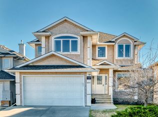 17823 111th St NW, Edmonton, AB T5X6J3